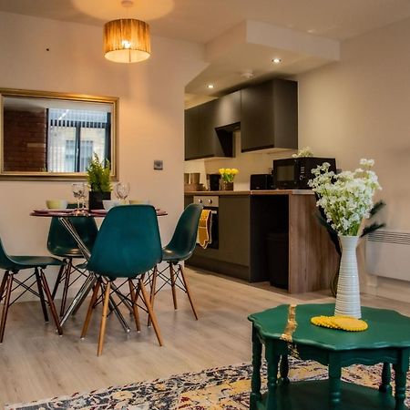 Bv Lush Apartment At Conditioning House Bradford Bradford  Extérieur photo