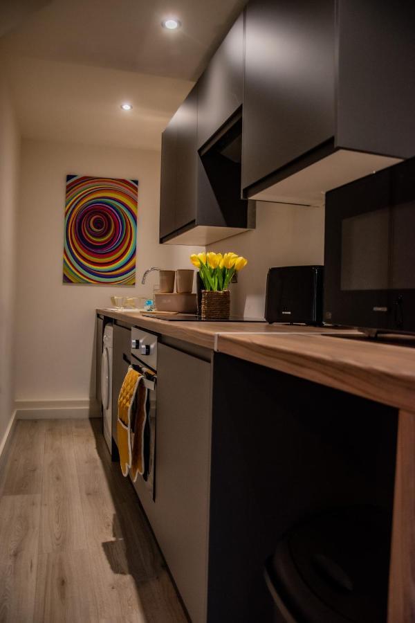 Bv Lush Apartment At Conditioning House Bradford Bradford  Extérieur photo